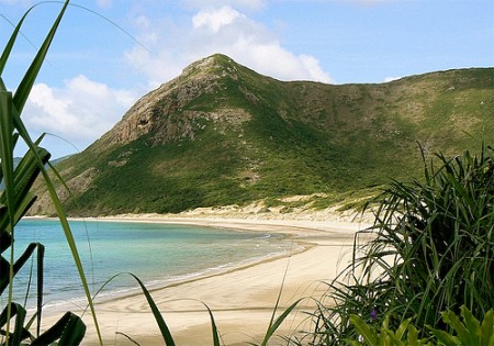 Dinh chúa Đảo - Nghĩa trang Hàng Dương - Miếu bà Phi Yến - Cảng Bến Đầm - Bãi Nhát - Chùa Núi Một (Đi HCM Về Cần Thơ)