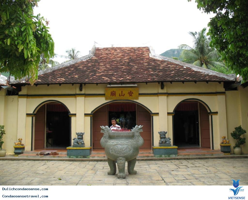 3.Miếu bà Phi Yế(An Sơn miếu) – Ngôi miếu thiêng tại Côn Đảo