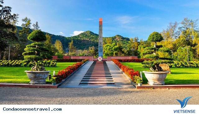 Các địa điểm thăm quan tâm linh ở Côn Đảo vào mùa xuân - Ảnh 1 Các địa điểm thăm quan tâm linh ở Côn Đảo vào mùa xuân - Ảnh 1