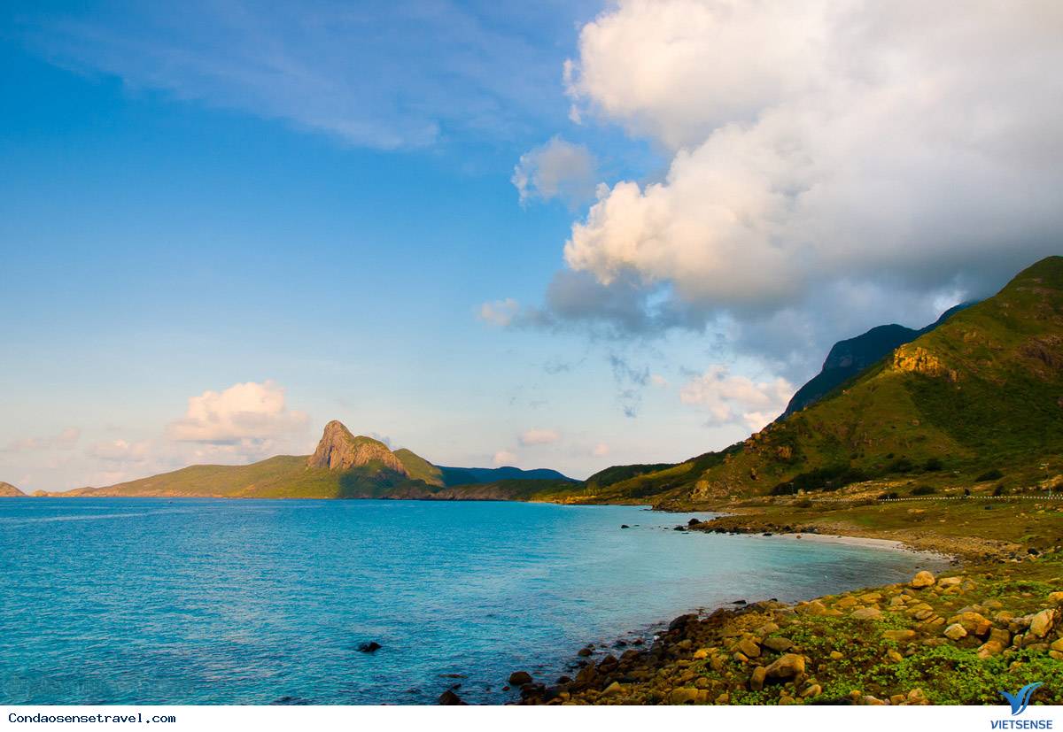 Thị trấn Côn Đảo - mũi Cá Mập - cảng Bến Đầm - hòn Trọc Thị trấn Côn Đảo - mũi Cá Mập - cảng Bến Đầm - hòn Trọc