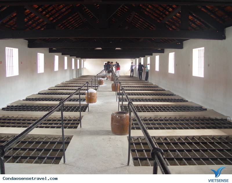 Du lịch côn đảo phòng biệt giam chuồng cọp