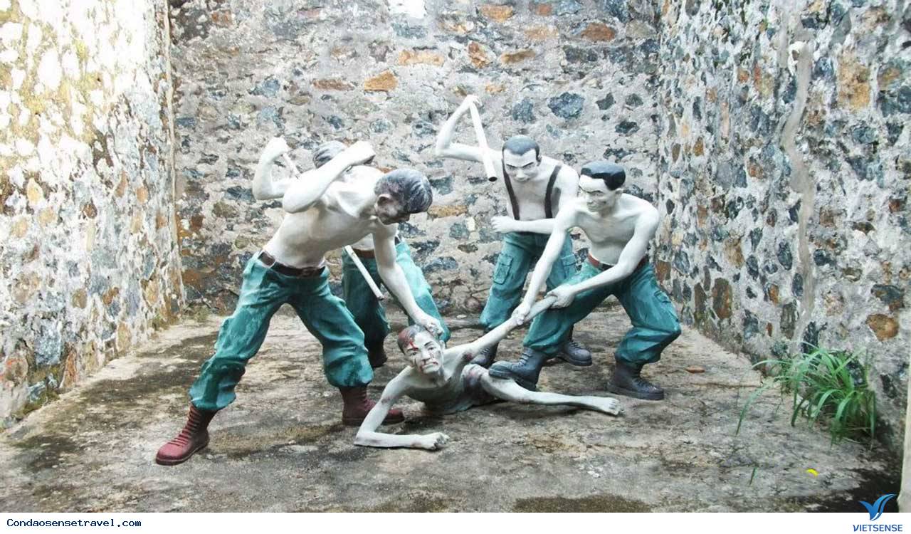 Nhà tù Côn Đảo - Ảnh 4 Nhà tù Côn Đảo - Ảnh 4