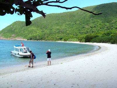 Thông tin cần biết về Côn Đảo - Ảnh 1 Thông tin cần biết về Côn Đảo - Ảnh 1