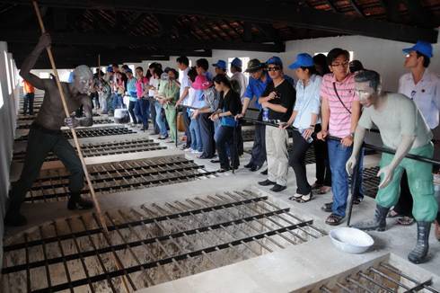 Tỉnh Bà Rịa - Vũng Tàu Lựa Chọn " Ngày Côn Đảo " - Ảnh 1 Tỉnh Bà Rịa - Vũng Tàu Lựa Chọn " Ngày Côn Đảo " - Ảnh 1