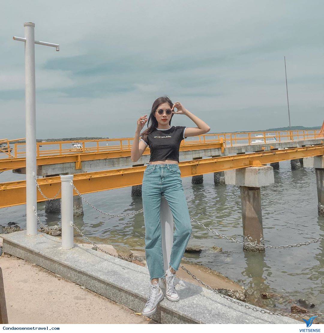 Trang phục khi đi chơi - Ảnh 3